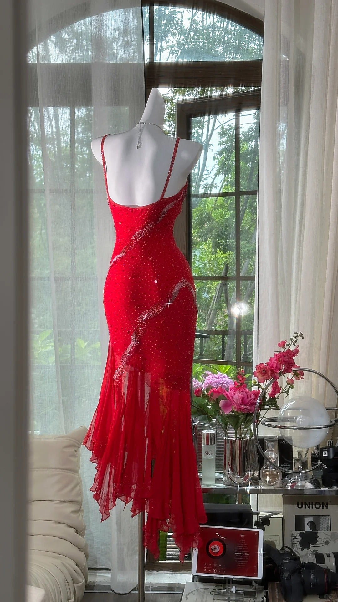 Elegante rote Spaghettiträger Etuikleid Chiffon Perlen verziert kurze Ballkleider Partykleid RF0899