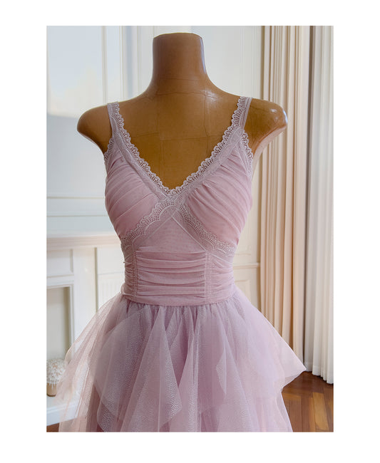 Süßes Hellviolettes V-Ausschnitt Spitzentüll Kurzes Ballkleid Funkelndes Geburtstagskleid RF0987