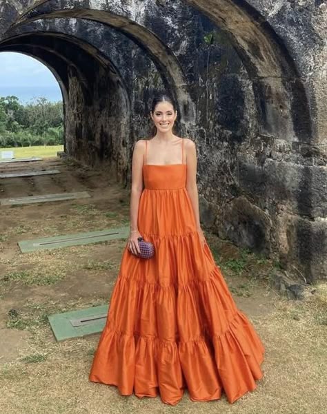 Robe de soirée longue à fines bretelles spaghetti, coupe trapèze, idéale pour un bal de promo ou un 18e anniversaire (AB1293)