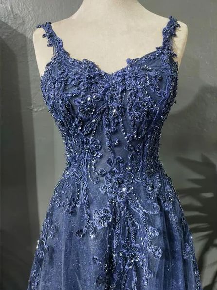 Robe de bal longue bleu marine en tulle, coupe trapèze, bretelles spaghetti, style modeste, N048