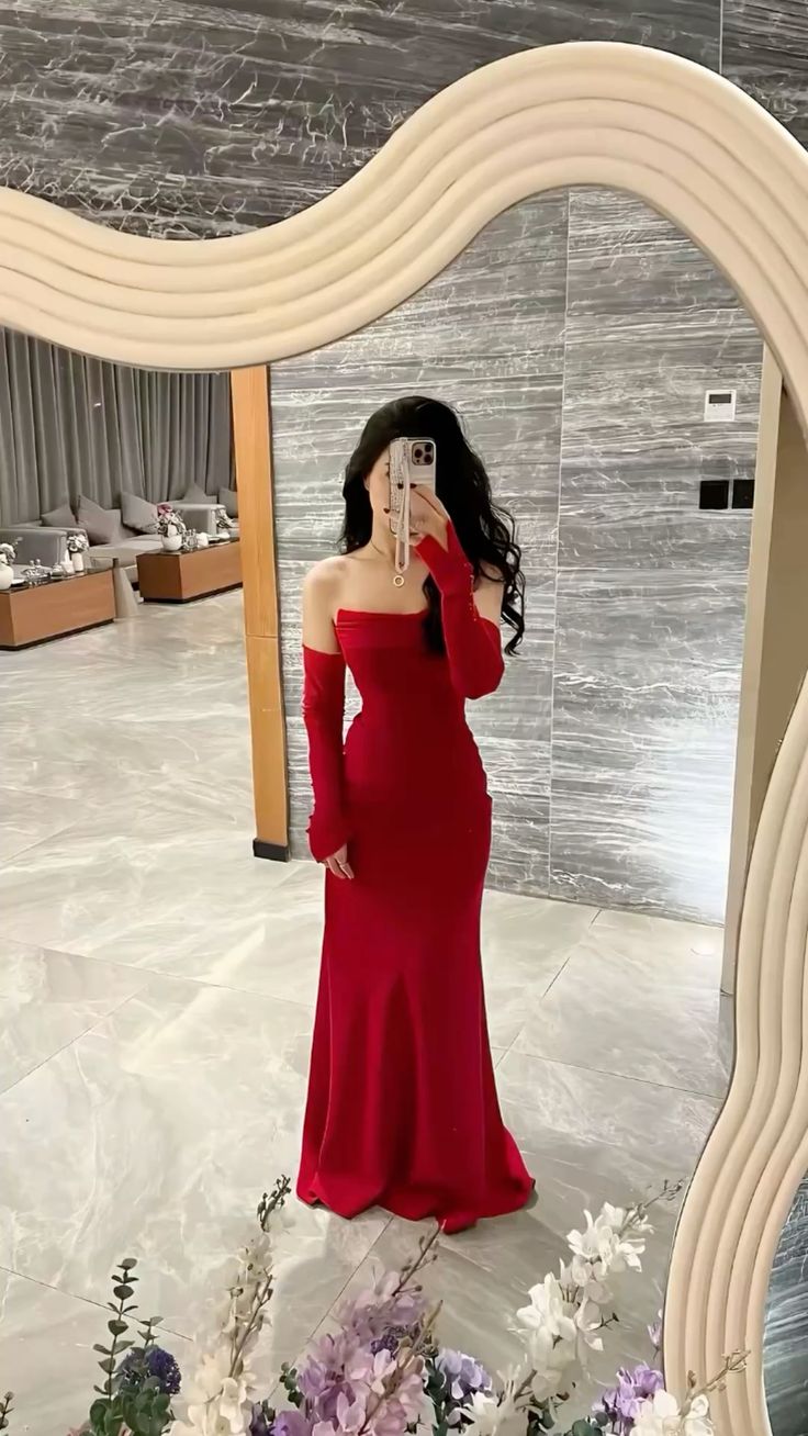 Elegantes, trägerloses, rotes Meerjungfrauen-Abendkleid aus Satin mit Ärmeln, Partykleid, Outfit für den 21. Geburtstag, Abschlusskleid AB1327