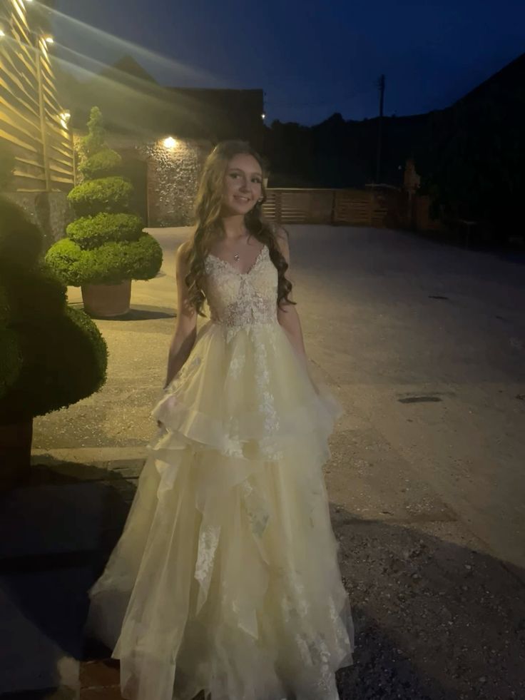 Robe de bal élégante à fines bretelles, en dentelle jaune et tulle long, modèle AB586