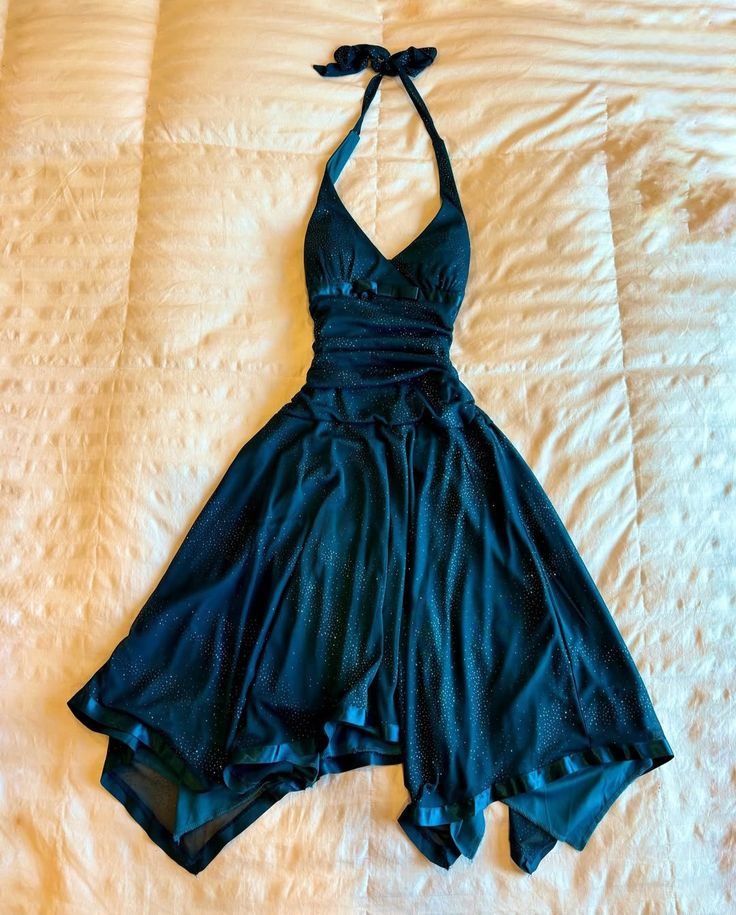 Sparkly A line Halter Blue Short Homecoming Dresses Party Outfits Inspiration RB9296