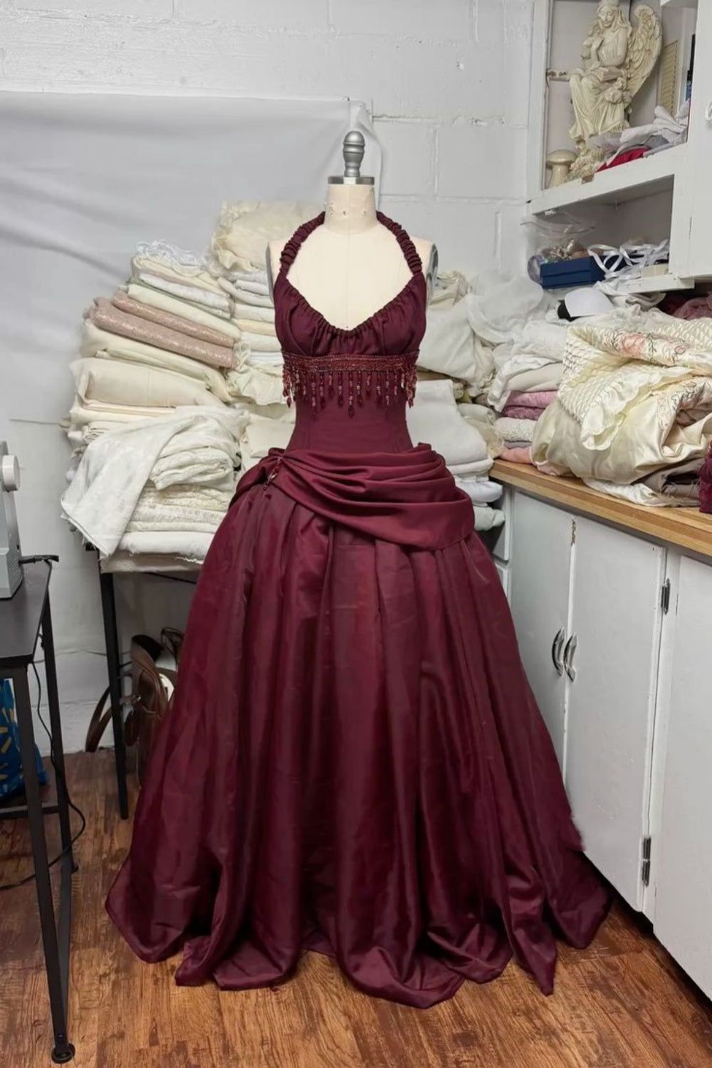 Robe de bal vintage bordeaux, dos nu, satin perlé, longue, tenue de soirée, robe de cérémonie N538