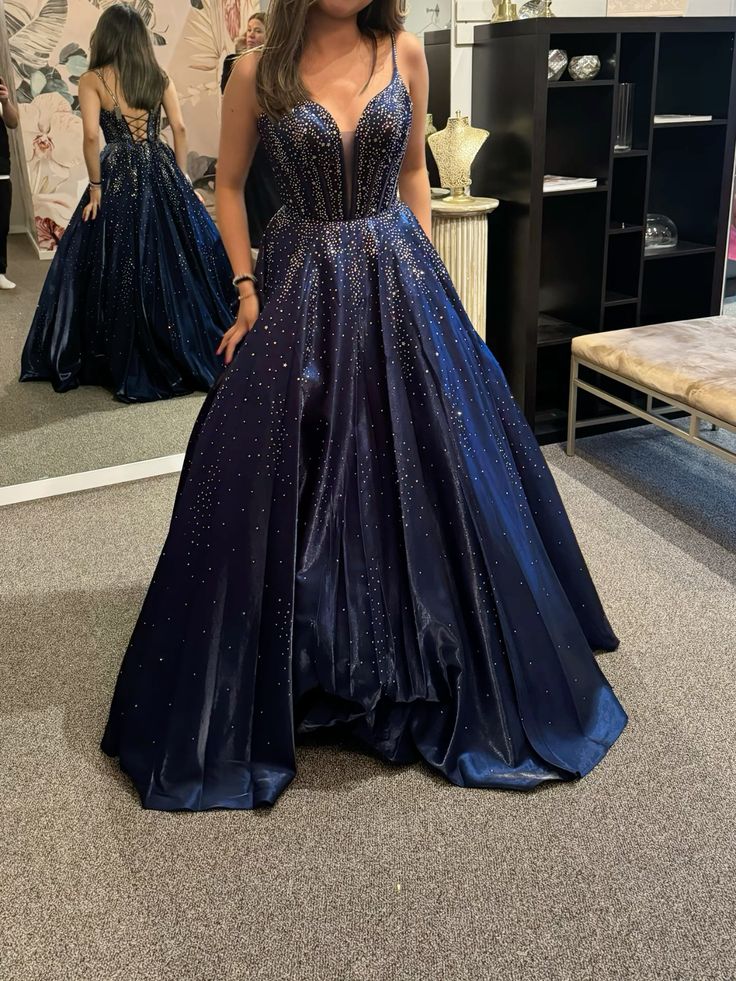 Sparkly Satin Prom Dresses Ball Gown Long Spaghetti Straps Formal Evening Gowns AB690
