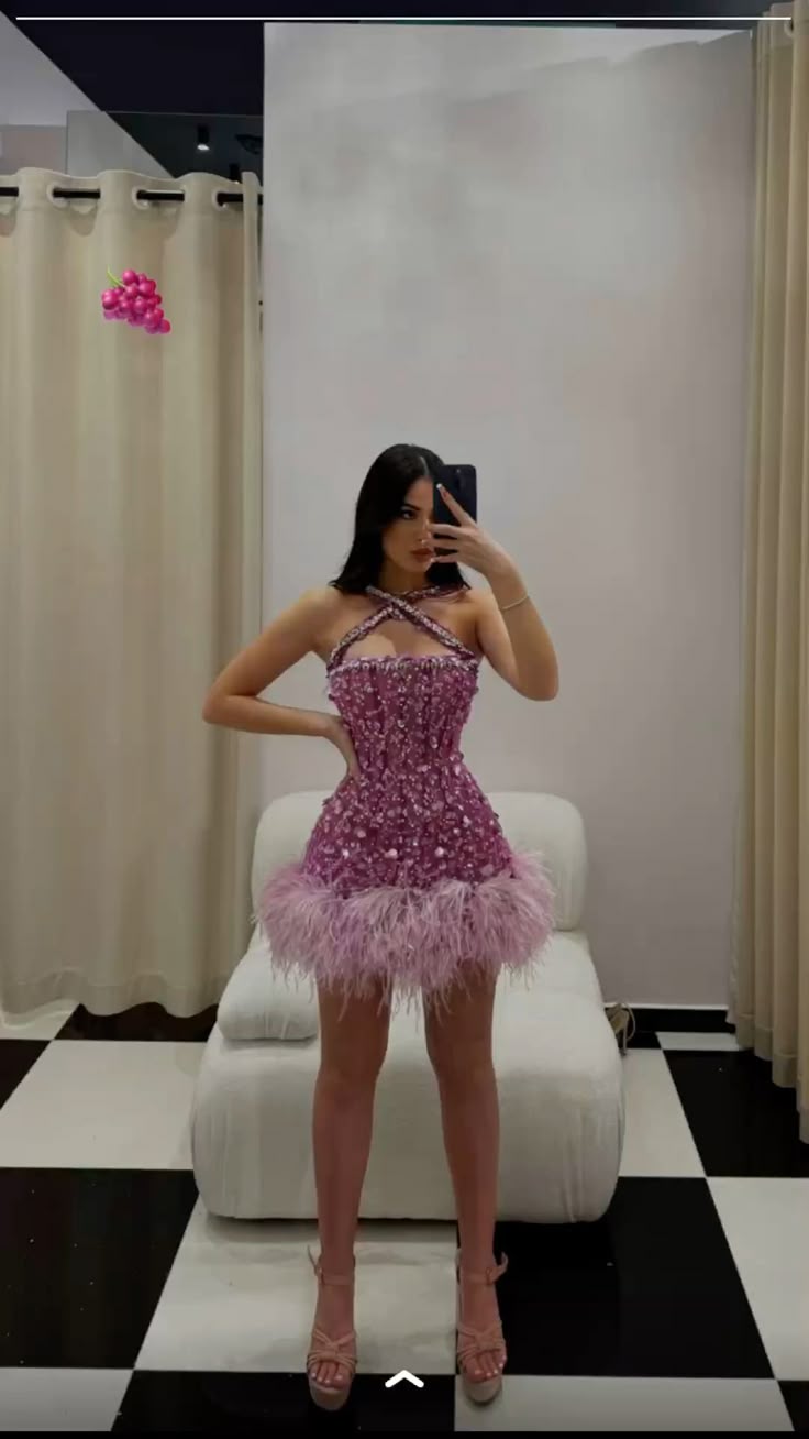 Luxurious Sheath Halter Bodycon Tight Sequin Pink Matric Mini Graduation Hoco Dresses Short Senior Homecoming Outfits RB3655
