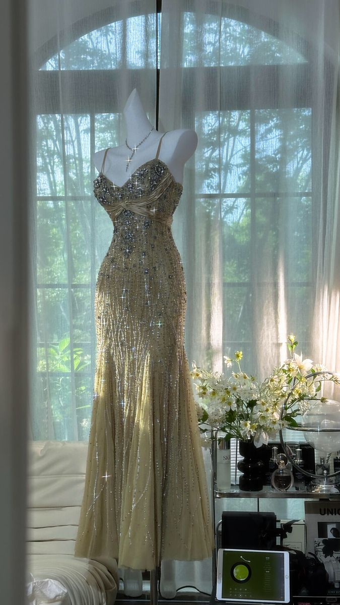 Unique Mermaid Spaghetti Straps Champagne Tulle For Teens Long Evening Dresses Prom Dress AB601