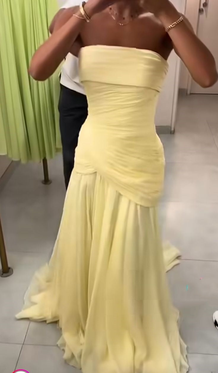 Charmantes Meerjungfrauen-Trägerloses Chiffon Gelbes Ärmelloses Abendkleid für Schwarze Frauen Mädchen Teenager Abschlussballkleider N2311