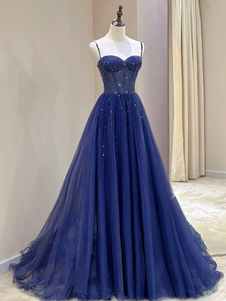 Robe de bal longue en tulle bleu marine à fines bretelles et perles argentées, coupe trapèze, AC013