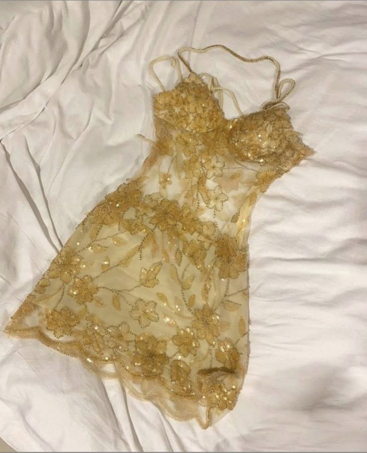 Sexy A-Linie Spaghettiträger Gold Rückenfrei Pailletten Kurzes Kleid zum 16. Geburtstag Homecoming Kleider Cocktailkleid RB031