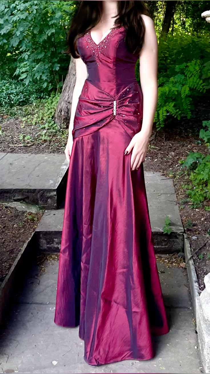 Vintage Prom Dresses Mermaid Halter Satin Burgundy For Teens Gilrs Women Long Formal Dress RC1369