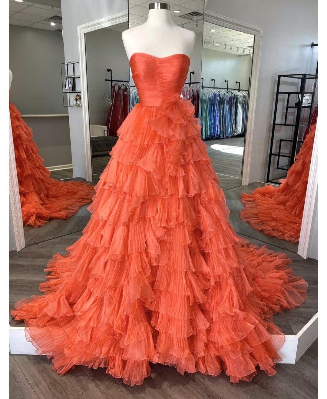 Ball Gown Sweetheart Coral Tulle Long Prom Dresses Impress 18th Birthday Outfits Evening Gowns RC1220