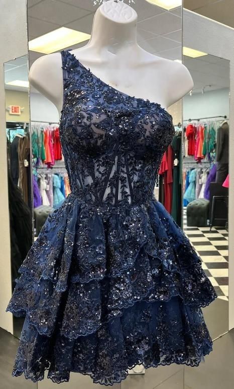 Elegantes A-Linien-Kleid mit One Shoulder, marineblau, Spitze, Mini-Abschlusskleid, kurze Inspiration, Outfits für den Senior Homecoming RB3707