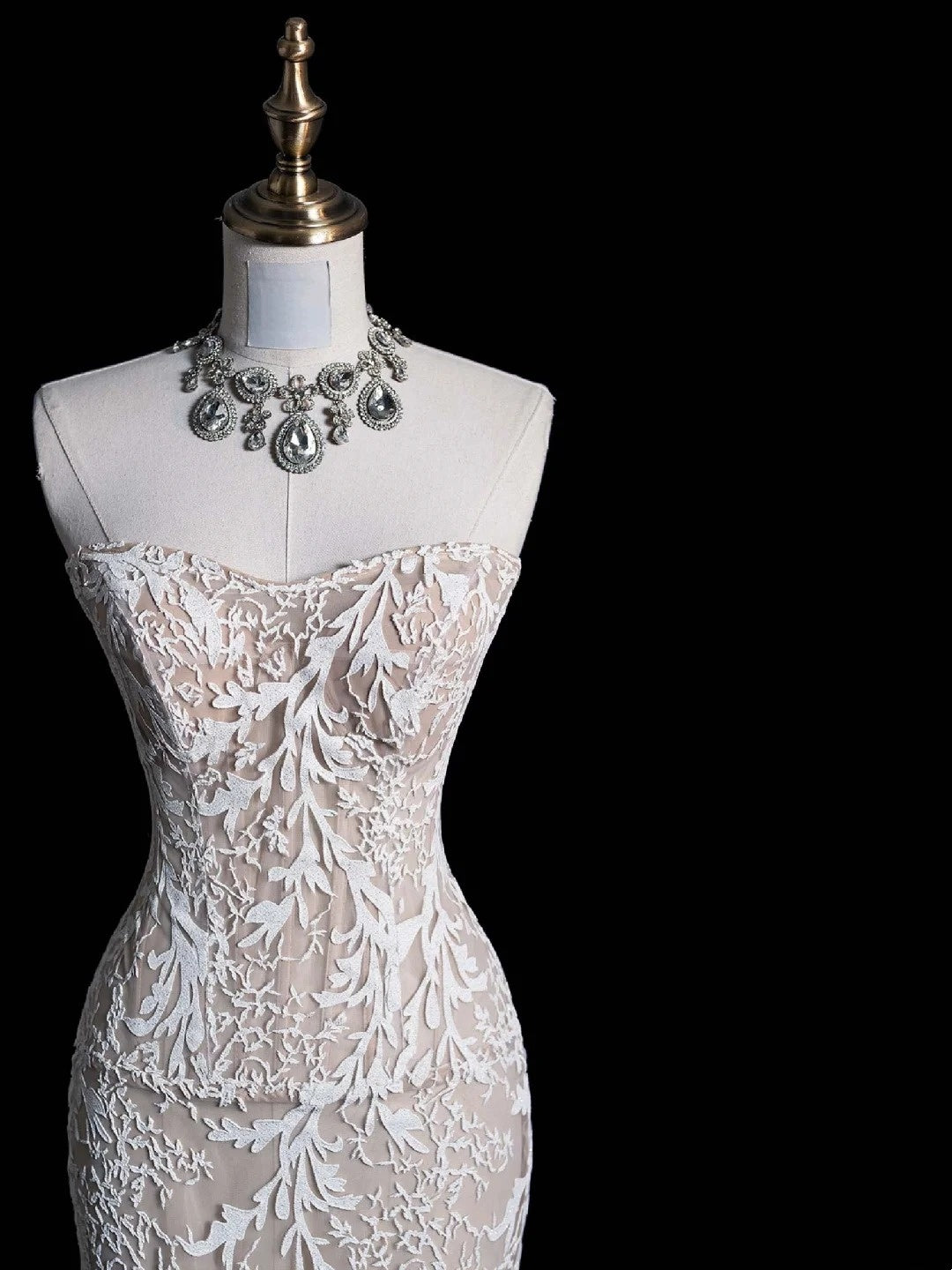 Robe de mariée longue blanche en dentelle, style sirène simple, sans bretelles, robe de mariée féérique d'automne N550