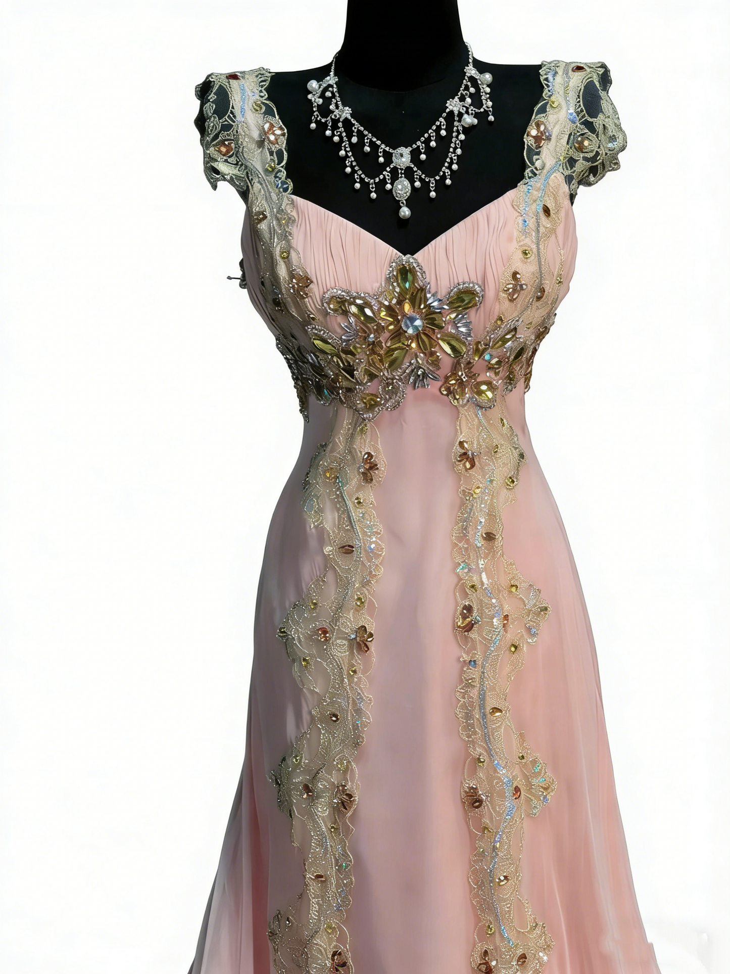 Robe de bal longue rose en mousseline de soie et dentelle, coupe trapèze, décolleté cœur et bretelles, N992