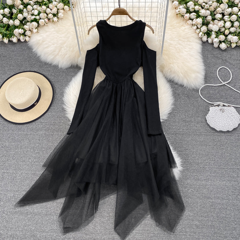 Robe noire irrégulière à manches longues et épaules dénudées, robe tendance RF0205