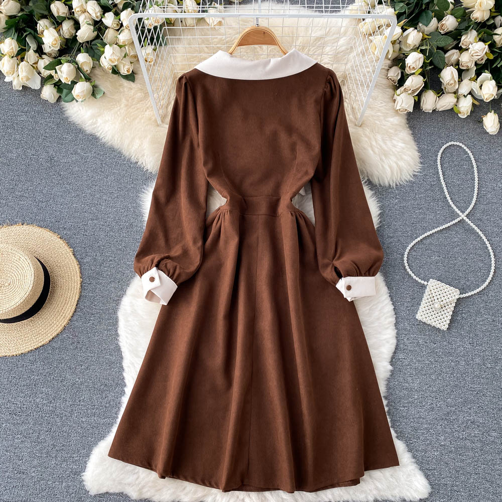 Jolie robe à manches longues avec nœud papillon RF0192