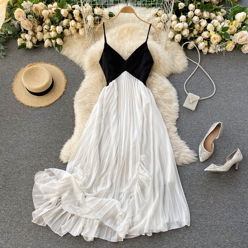Einfaches V-Ausschnitt Kurzes Kleid Modekleid RF0036