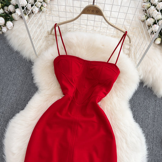 Einfaches Spaghettiträger-Kurzkleid, modisches Kleid RF0022