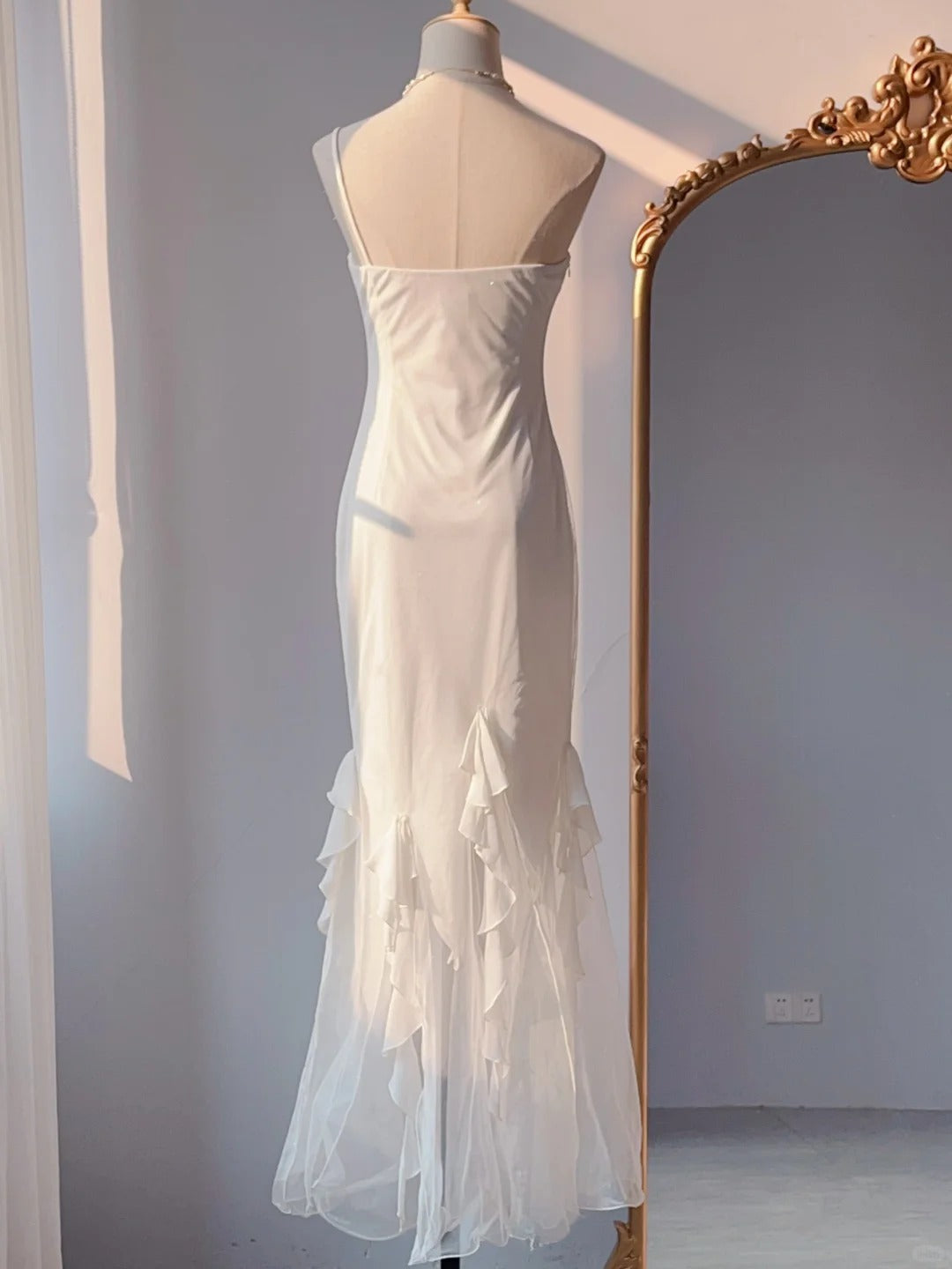 Vintage Meerjungfrau Ein-Schulter-Kleid Weiß mit Chiffon-Applikationen Langes Ballkleid Festliche Outfits RB3892