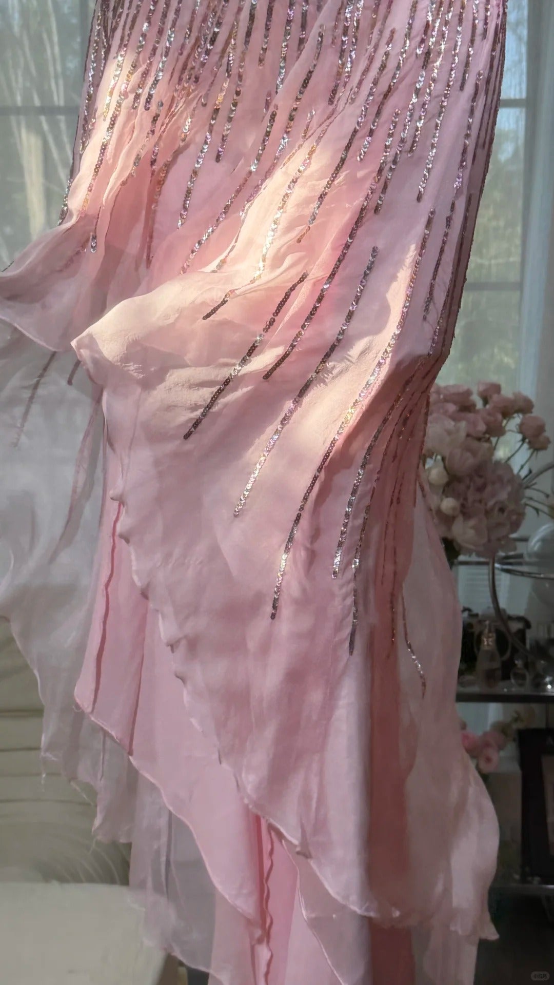 Elegante Ballkleider Meerjungfrau Trägerlos Rosa Chiffon High Low Formelle Abendkleider N3530