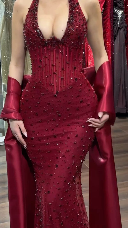 Sexy Meerjungfrau-Abschlussballkleider Neckholder mit Schal Burgund Perlenstickerei Langes Abendkleid N4759