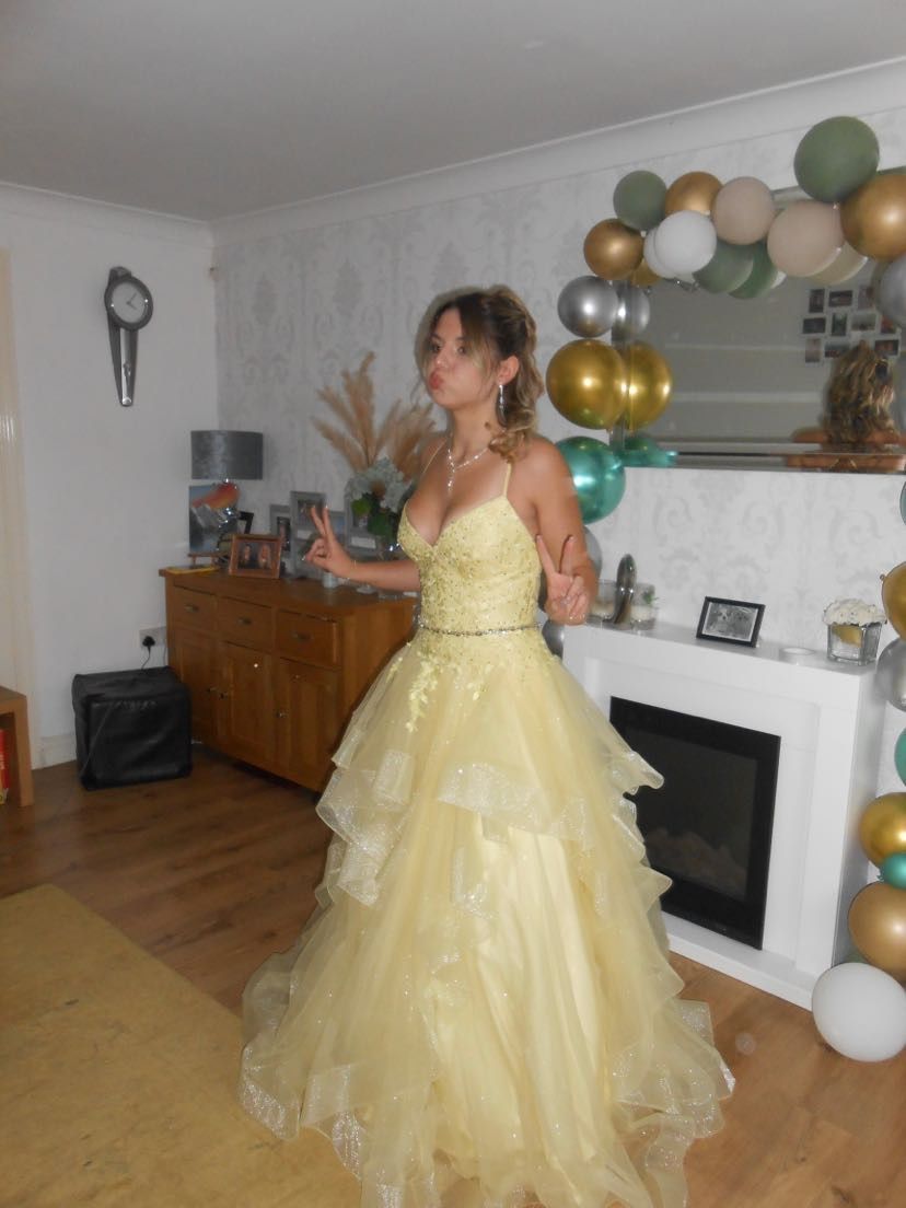 Robe de bal élégante à fines bretelles, en dentelle jaune et tulle long, modèle AB584