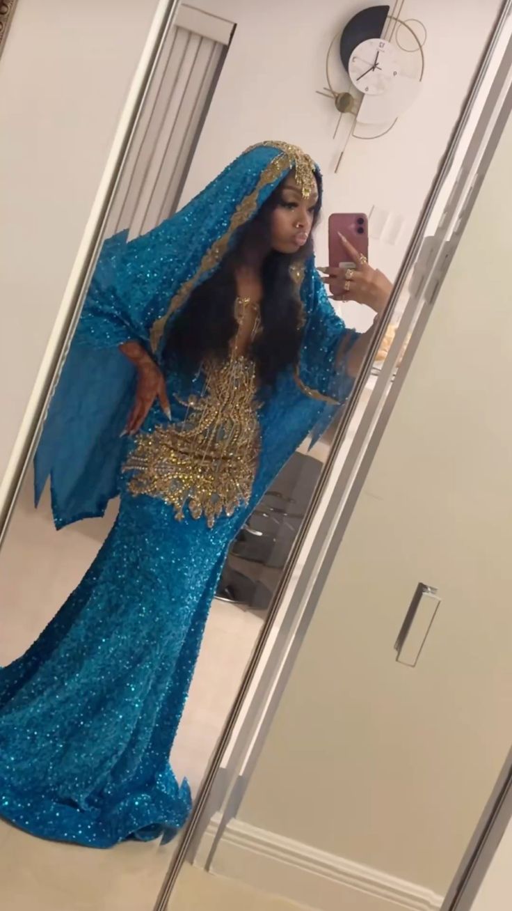 Robe de Soirée/Bal Sirène Longue Classique Bleu à Paillettes pour Femmes et Adolescentes Noires N2168