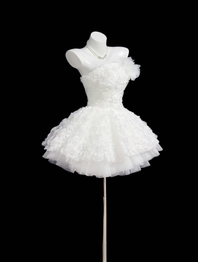 Cute Ball Gown Strapless White Sleeveless Short Homecoming Dress Senior High School University Ideas Inspo Short Hoco Court Gowns RB7266