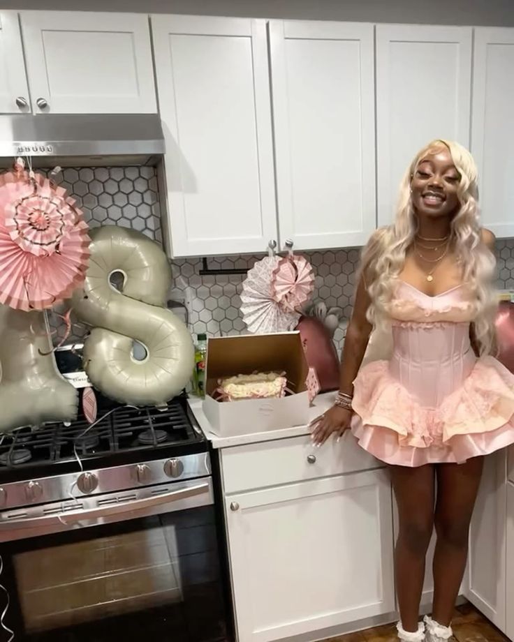 Robe de bal de rêve bustier rose en dentelle pour filles noires, courte pour la nuit, robes d'anniversaire 22 Inspo, mini tenues de cocktail RB3711