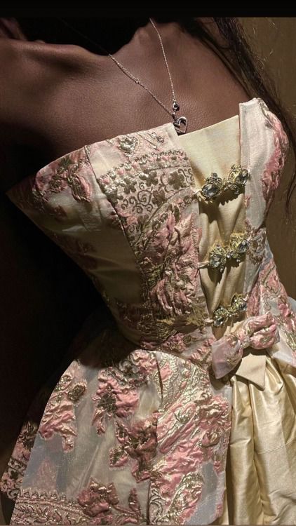 Beautiful Ball Gown Strapless Gold Lace Short Homecoming Dress Inspo Ideas Mini Party Dresses RB6925