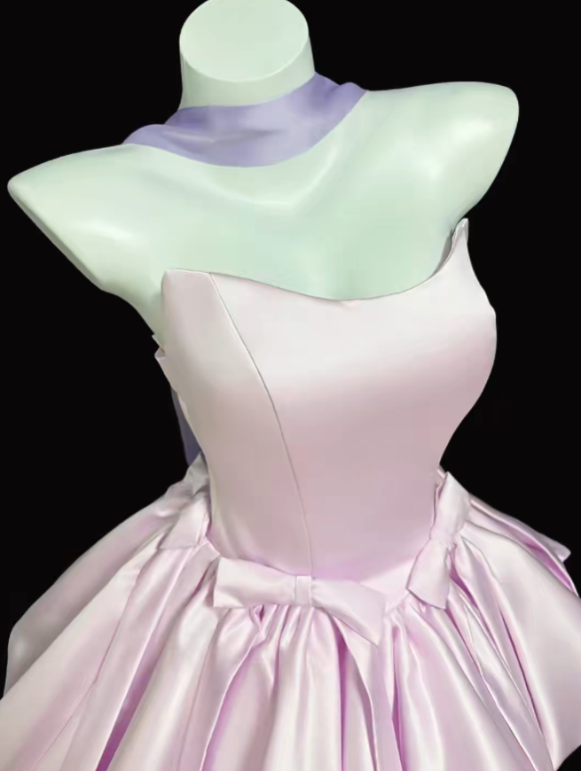 Süßes kurzes Ballkleid mit herzförmigem Ausschnitt aus rosa Satin für die Abschlussfeier der Highschool, Inspiration für Teenager, kurzes Hofballkleid RB7320