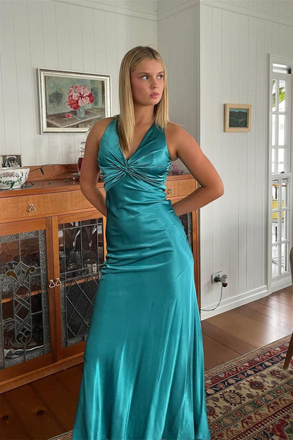 Robe de bal longue fourreau turquoise à col en V et dos lacé, référence AB1175
