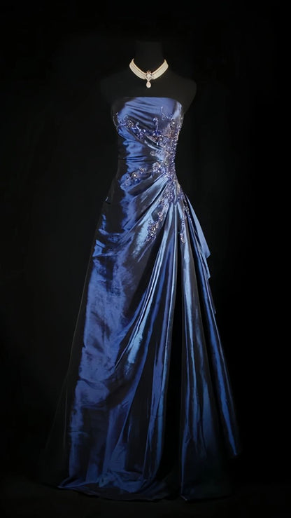 Atemberaubendes marineblaues, trägerloses, perlenbesetztes langes Ballkleid, formelles Abendkleid AB318