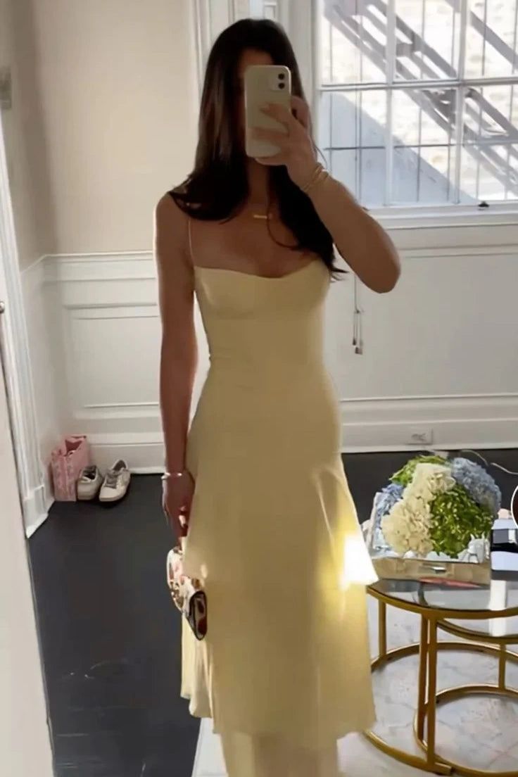 Robe de bal longue jaune sirène à fines bretelles et volants, idéale pour un anniversaire (AB2309)