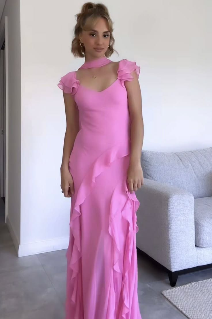 Magnifique robe de bal longue sirène en mousseline rose à col en V et volants, ornée d'un ruban, pour une invitée de mariage (N250)
