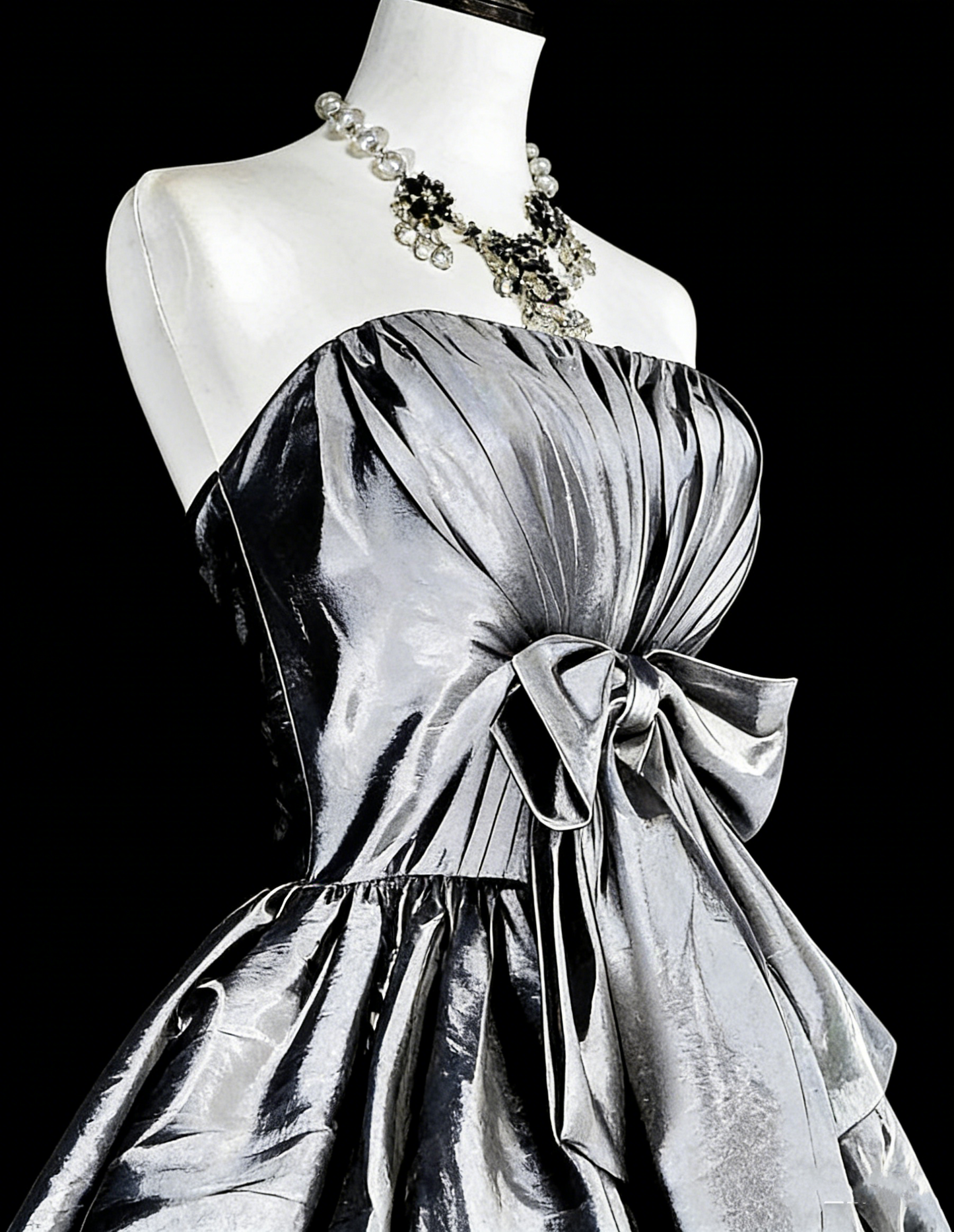 Einzigartiges Ballkleid, trägerlos, silbergrau, kurz, Homecoming-Kleid, Hoco Cocktailkleid N3070