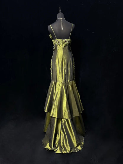 Robe de bal longue en satin vert olive à fines bretelles, style sirène vintage des années 2000 N2575