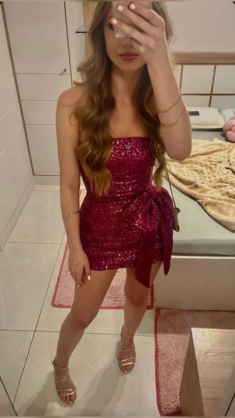 Shimmering Sheath Strapless Hot Pink Sequined With Bow for Prom Night Short Hoco Gown Homecoming Dresses RB6327