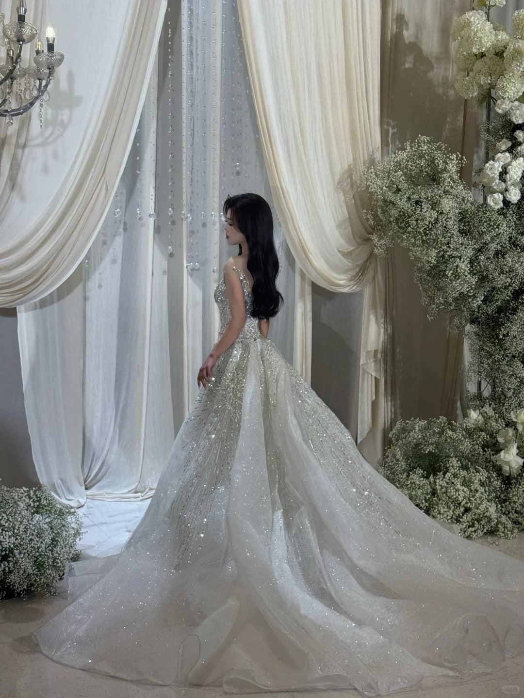 Robe de mariée sirène luxueuse à col rond et cape ornée de sequins, modèle AB2471