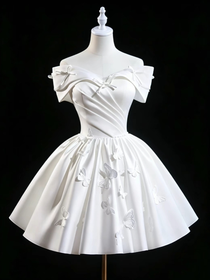 Charming Ball Gown Off The Shoulder White Mini University Ideas Homecoming Dress Inspo Short 18th Birthday Dresses Senior Graduation Outfits RB7168
