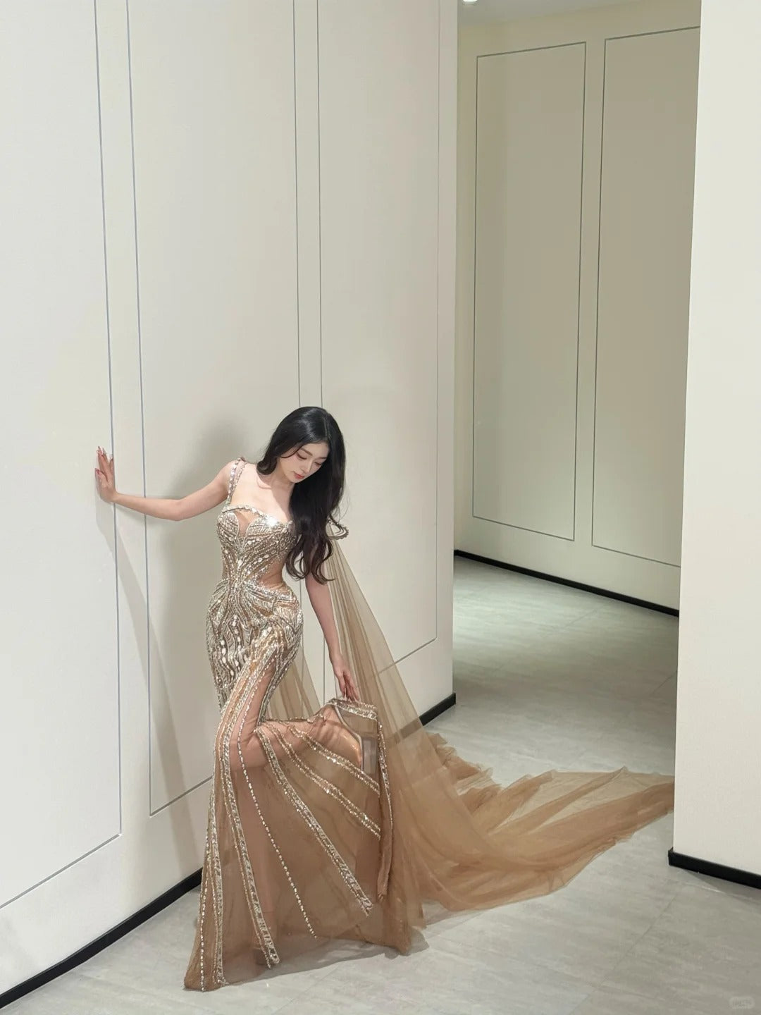 Robe de bal sirène à paillettes et fines bretelles, en tulle champagne, perles argentées, idéale pour un 20e anniversaire (AB2470)
