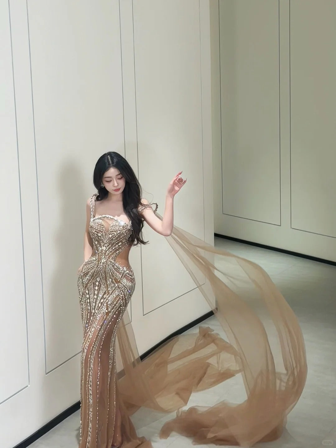 Robe de bal sirène à paillettes et fines bretelles, en tulle champagne, perles argentées, idéale pour un 20e anniversaire (AB2470)