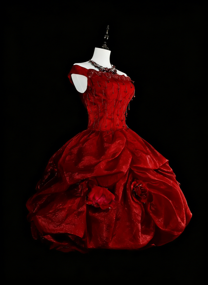 Robe de bal unique épaules dénudées rouge inspiration mode vintage années 2000 robes de bal courtes inspiration robes de bal de rentrée N2014
