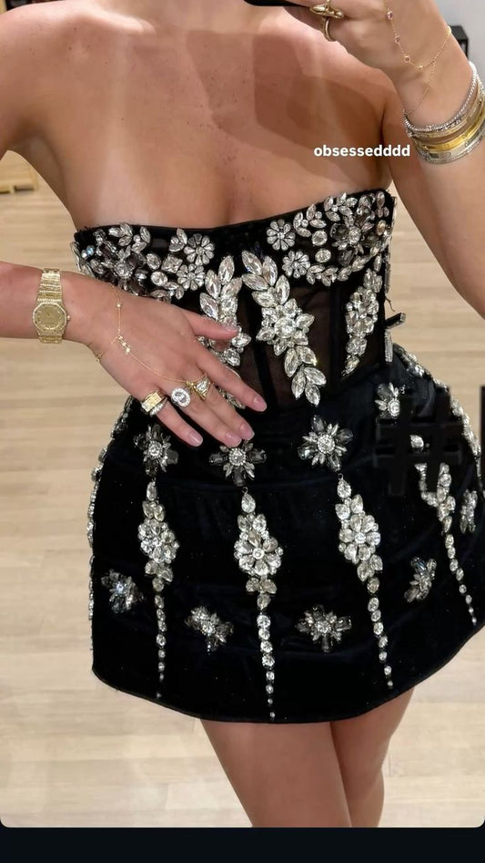 Modest Hoco Dress Homecoming Dresses A Line Little Black Gown Birthday Party Outfits RB6328