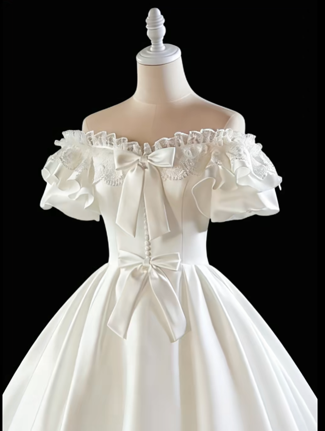 Charming Ball Gown Off The Shoulder White Mini University Ideas Homecoming Dress Inspo Short 16th Birthday Dresses Senior Graduation Outfits RB7169