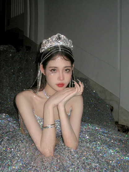 Robe de bal longue à paillettes argentées sans bretelles, sans sequins, idéale pour une quinceañera, un anniversaire de luxe ou une soirée Sweet 15/16 (N072)