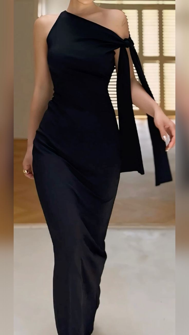 Robe de soirée noire longue, élégante, asymétrique, coupe sirène, épaule dénudée, AB2044