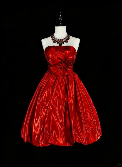 Robe de bal unique sans bretelles en satin rouge, inspiration années 2000, robes de bal courtes, inspiration robes de soirée N1749