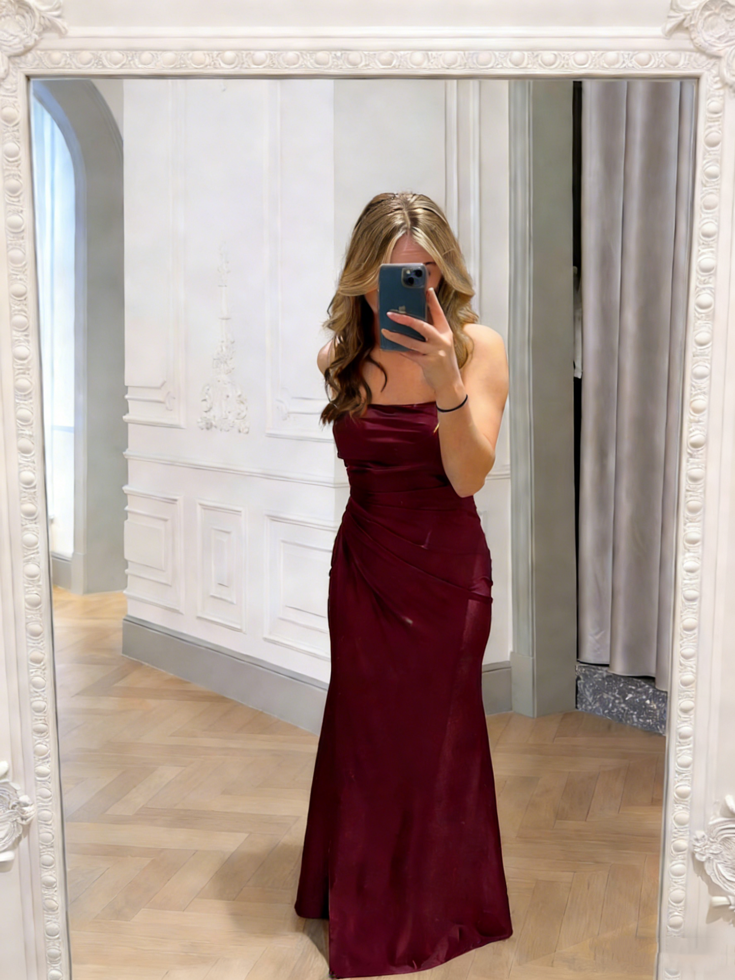 Robe de soirée sirène à fines bretelles en satin vert foncé, style modeste, idéale pour les bals de fin d'année des lycéennes (N005)